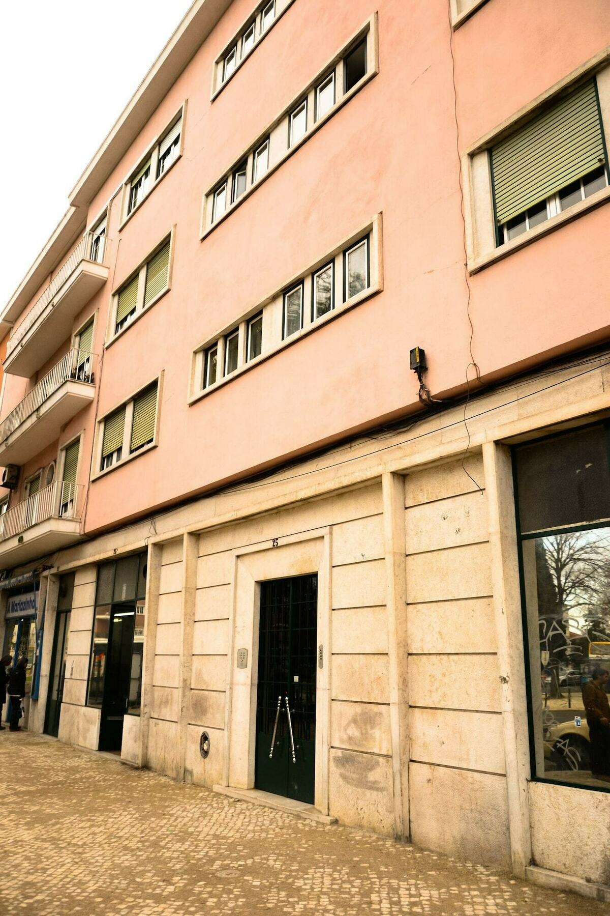 Alvalade II Airport Guest House Lisboa Exterior foto